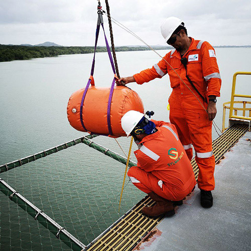helideck-perimeter-safety-net-testing